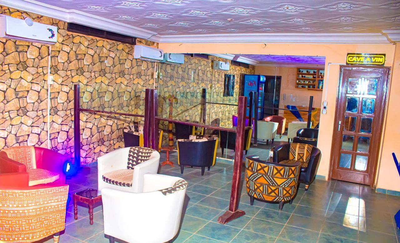 Hotel Abomey Events Zewnętrze zdjęcie