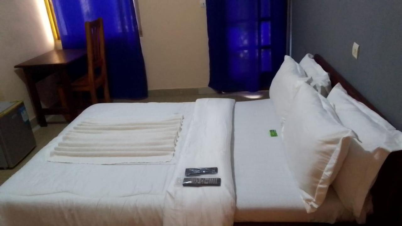 Hotel Abomey Events Zewnętrze zdjęcie